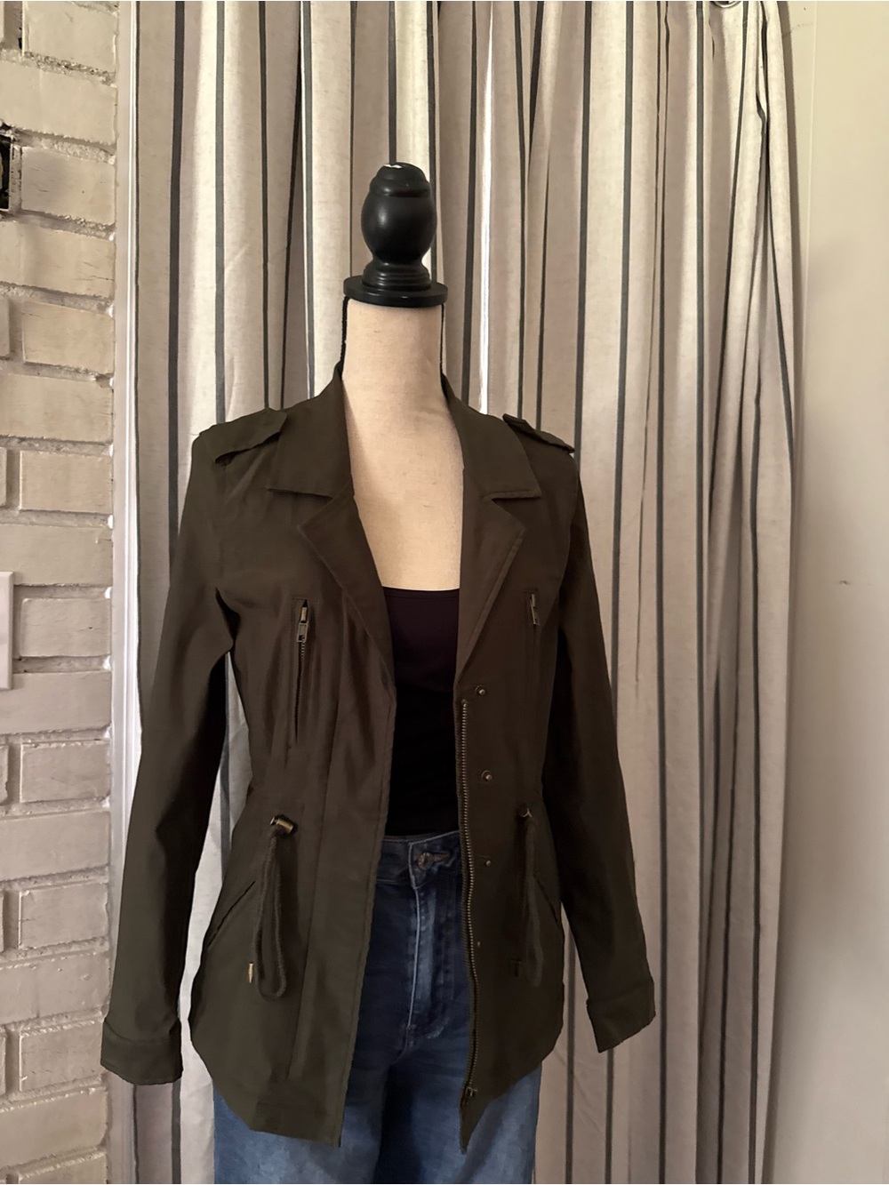 Olive Green Women's Utility Jacket - Stylish Lightweight Coat - Picture 2 of 4